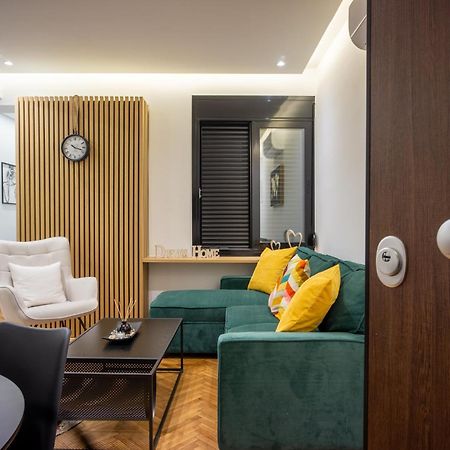 Explore Athens Kolonaki Base Екстер'єр фото