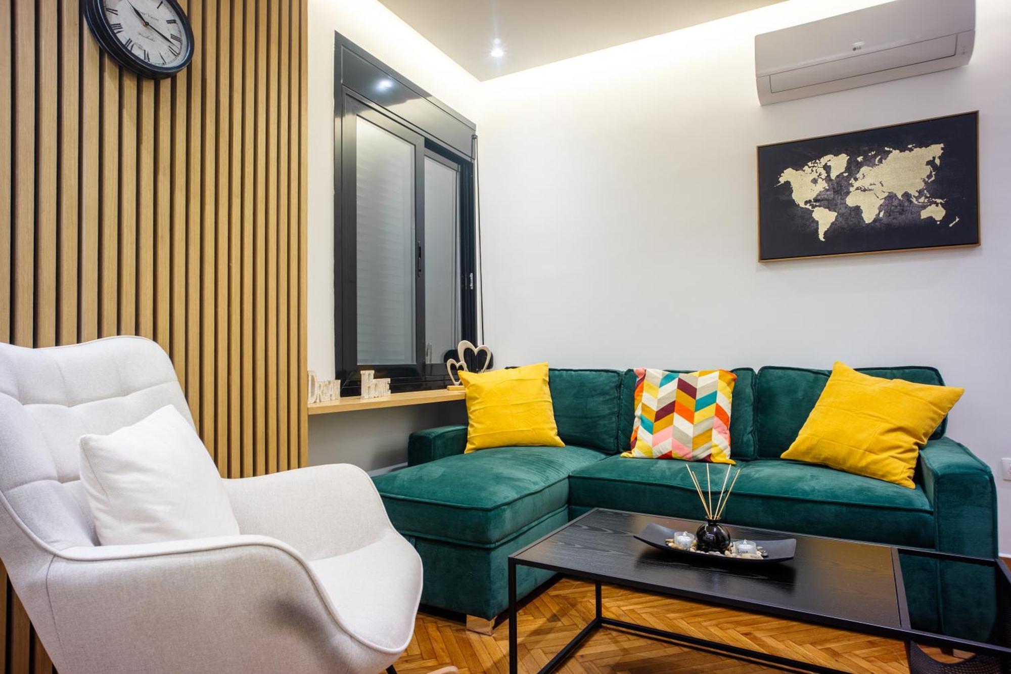 Explore Athens Kolonaki Base Екстер'єр фото